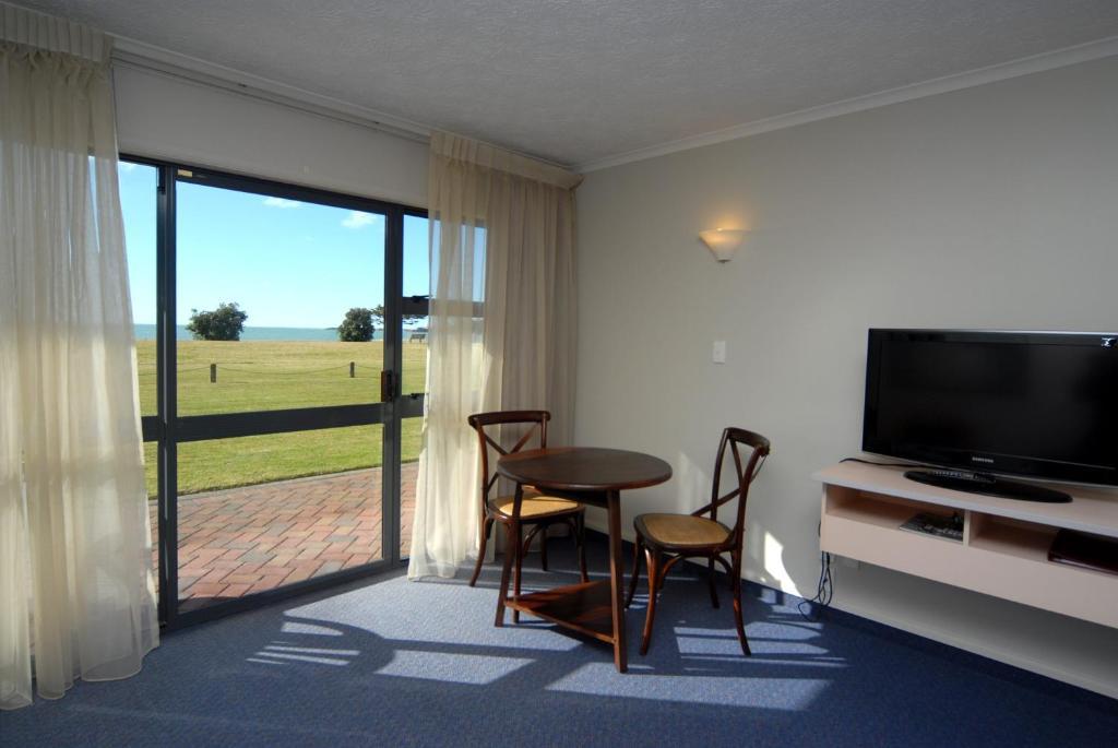 Harbour View Motel On Ahuriri Beach In Napier Nz With Sea View Suites Номер фото