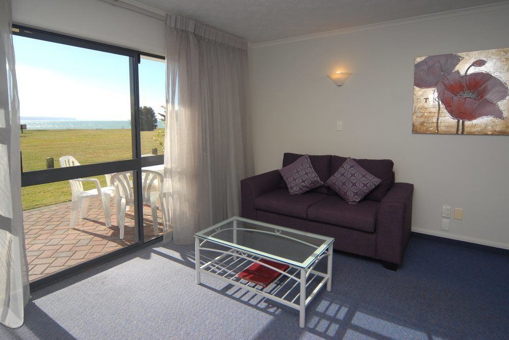 Harbour View Motel On Ahuriri Beach In Napier Nz With Sea View Suites Экстерьер фото
